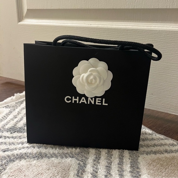 CHANEL Authentic Black Paper Shopping Gift Tote Bag Small - Picture 3 of 6